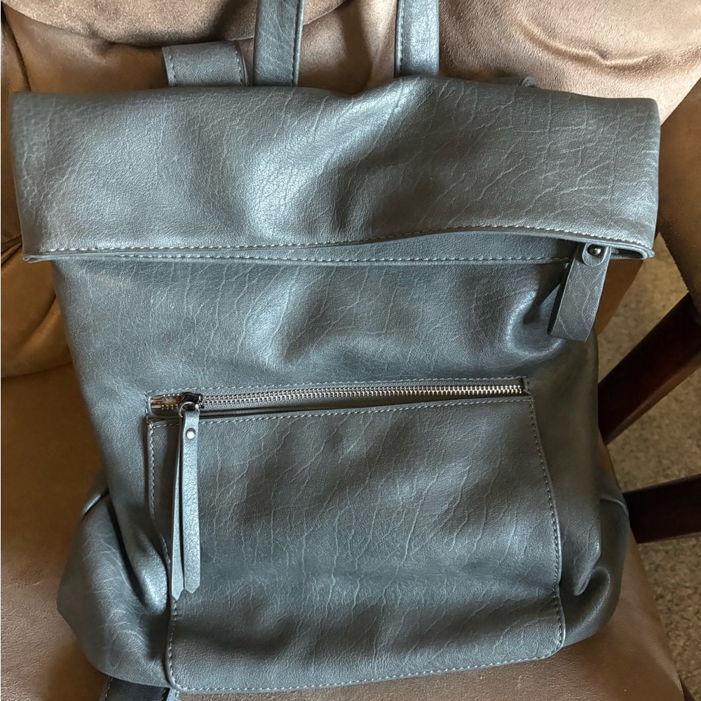 Urban Pipeline Gray Backpack